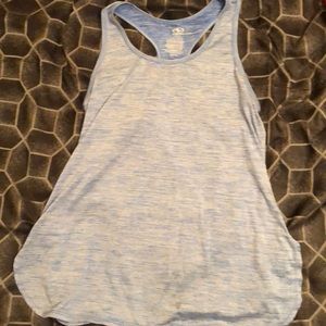 Women’s workout top